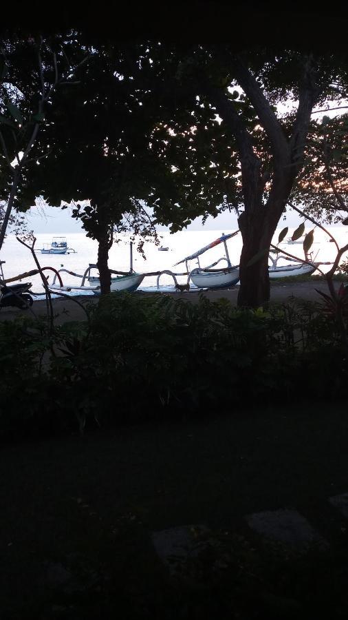 Jemeluk Beach Bungalows Amed Kültér fotó